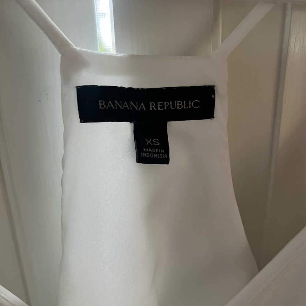 Banana Republic White Cami Top - Picture 3 of 4